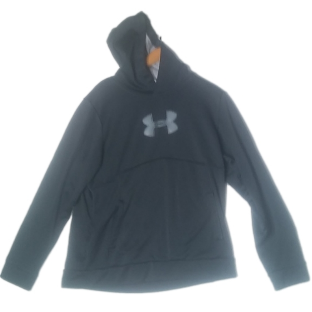 Men's large black Under Armour hoodie with Storm Technology.